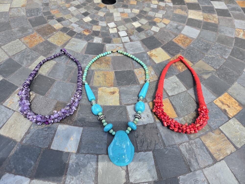 Boho roap, beaded Necklaces Set Of 3 Vintage Purple Blue & Red Costume Jelwery